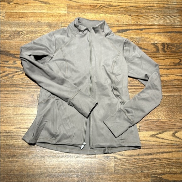 Jackets & Blazers - Jacket